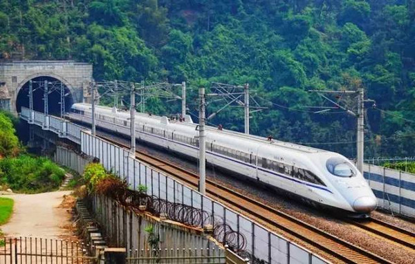 西广高铁最新动态与小巷美食探秘之旅